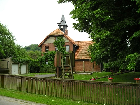 Portenhagen ehemalige Schule Spielplatz_DGH © Stadt Dassel